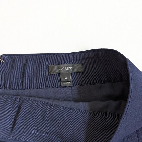 J. Crew Women's Pleated Skirt Size 4 Navy Chiffon Preppy - Picture 2 of 9